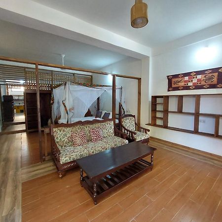 Queen Of Sheba Beach Lodge Pongwe Exterior photo
