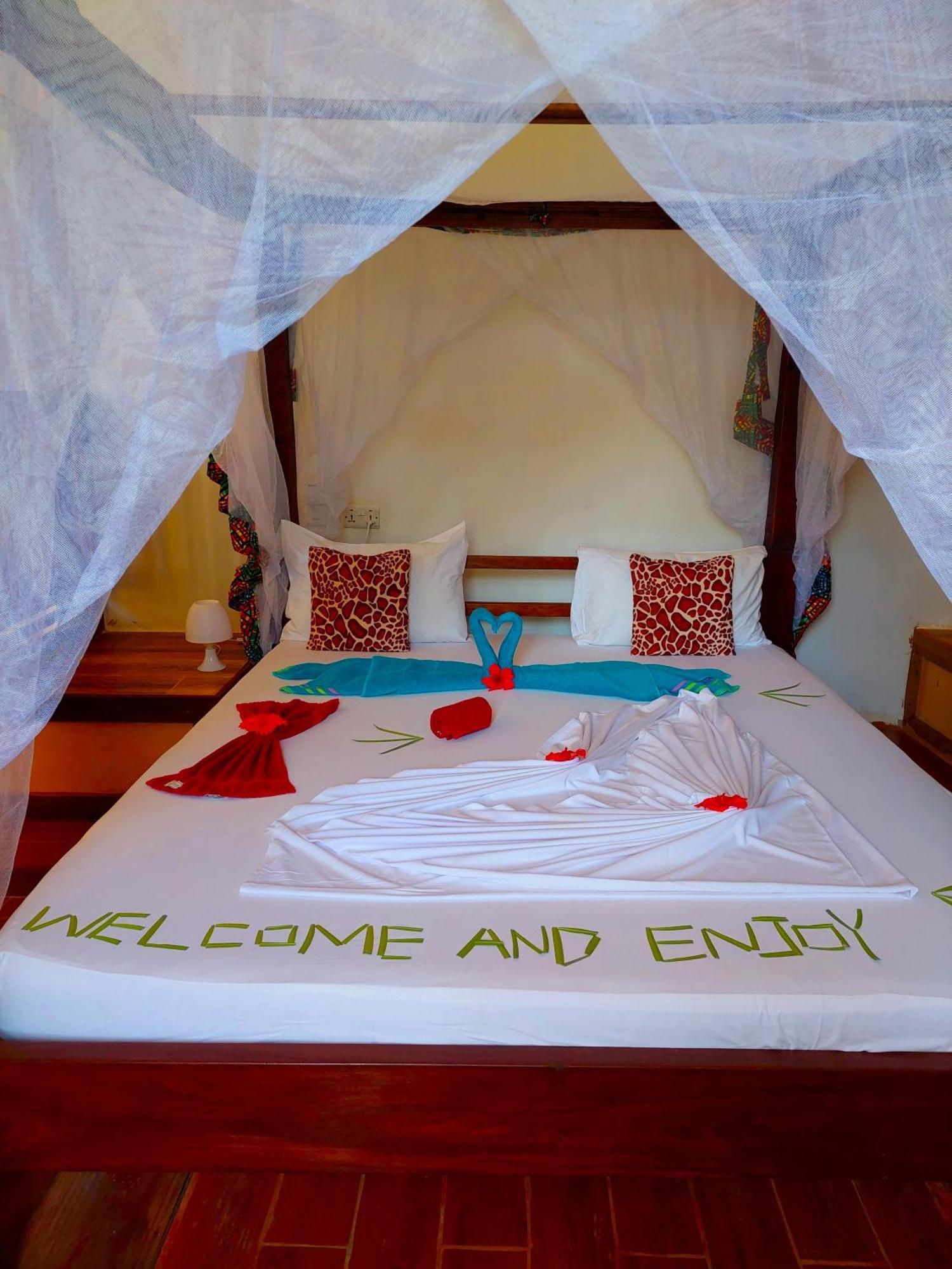 Queen Of Sheba Beach Lodge Pongwe Exterior photo