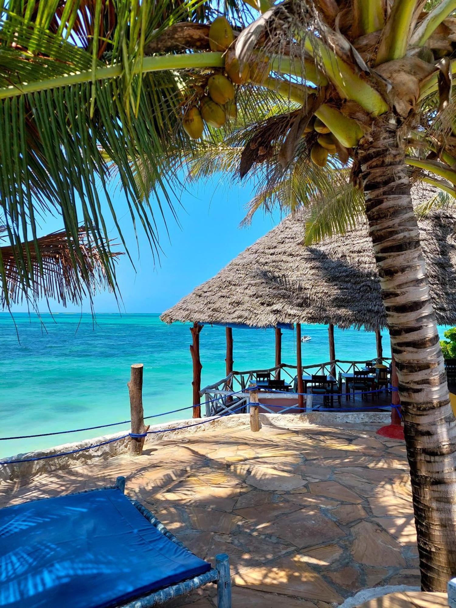 Queen Of Sheba Beach Lodge Pongwe Exterior photo