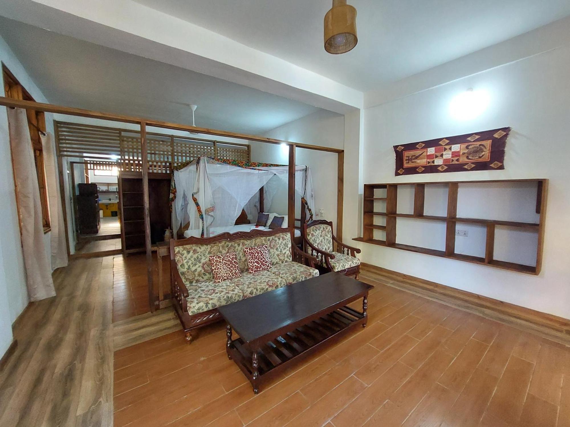 Queen Of Sheba Beach Lodge Pongwe Exterior photo