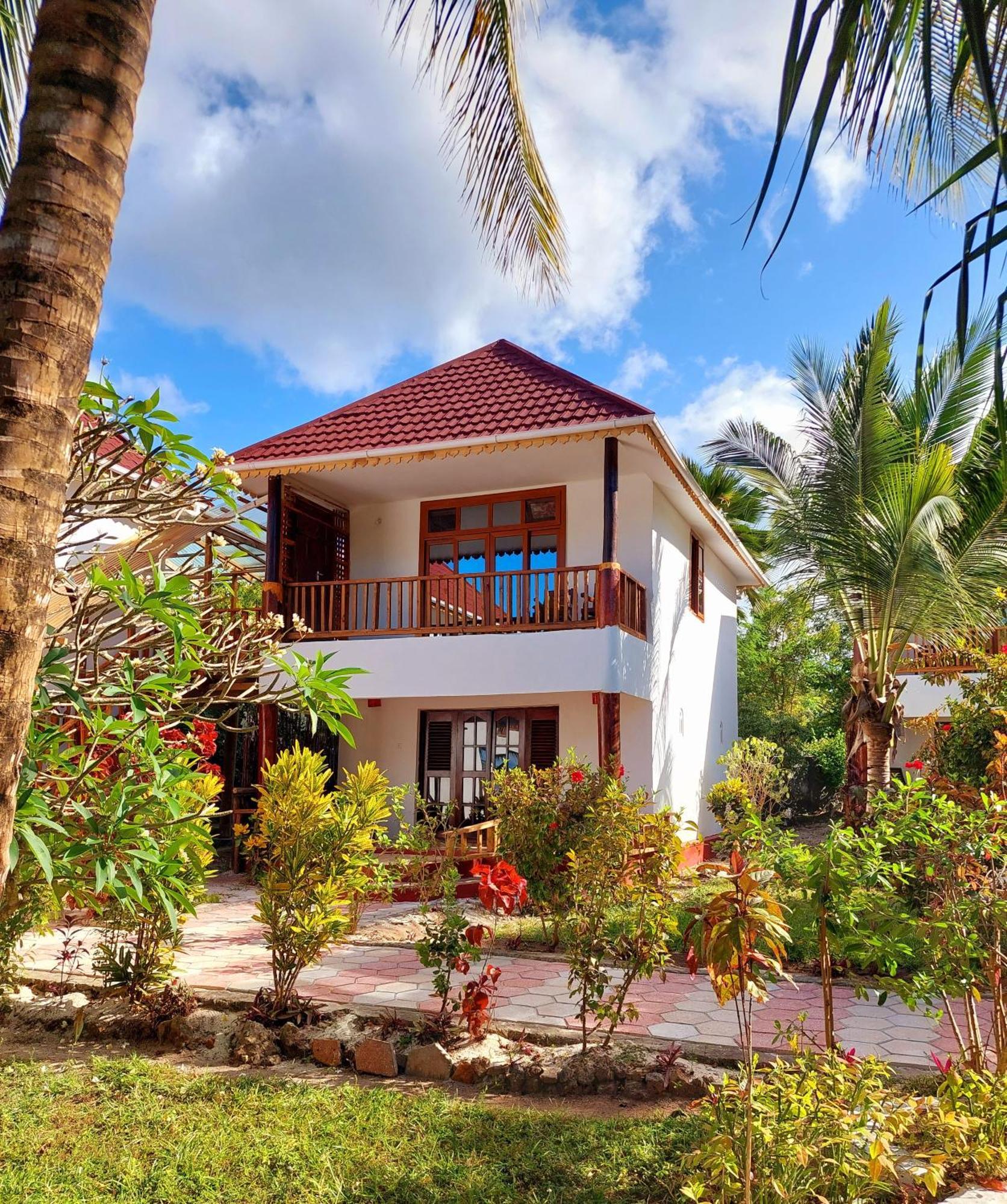 Queen Of Sheba Beach Lodge Pongwe Exterior photo